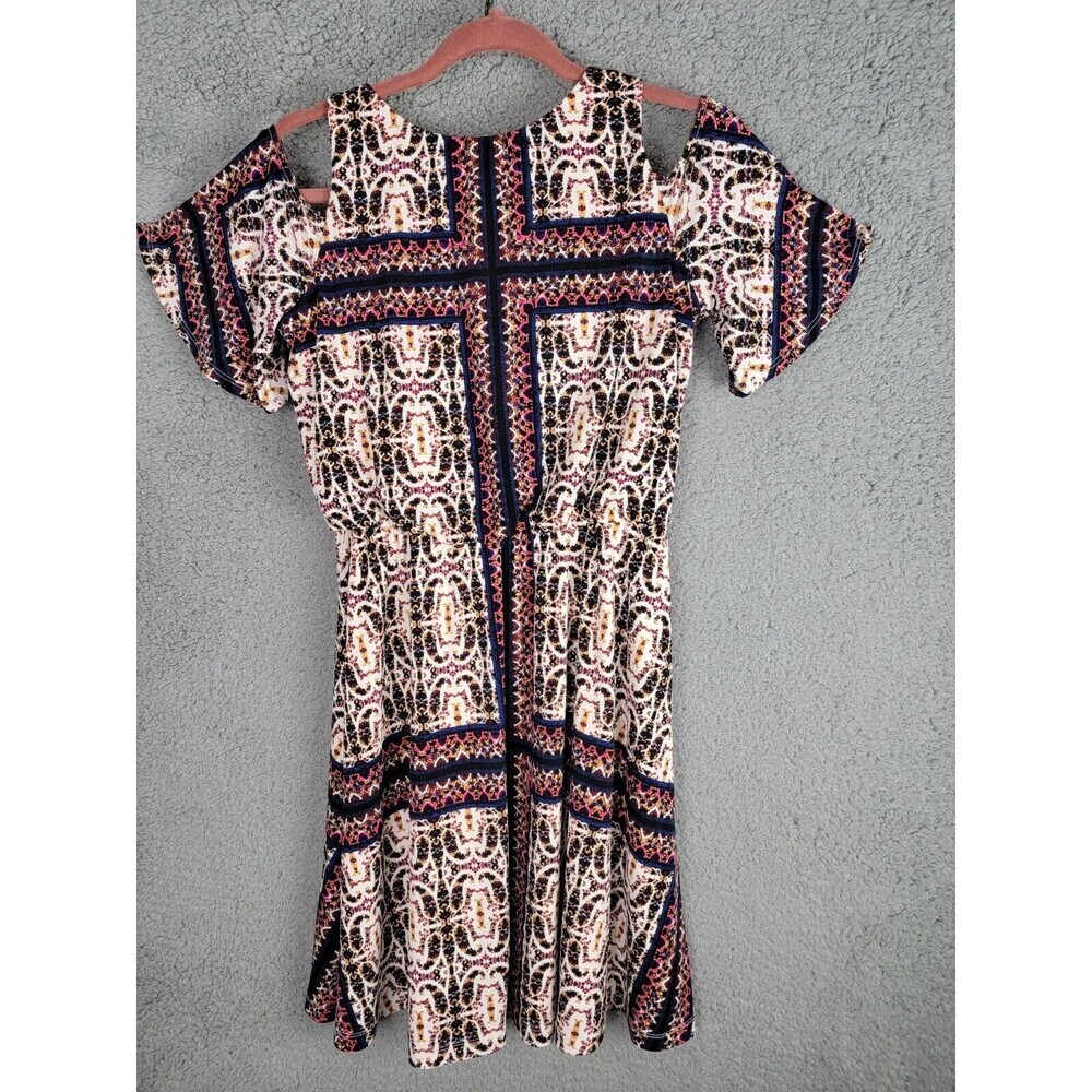 Maggy London Womens Dress 8P Short Sleeve Open Shoulder Swingy Happy Colorful